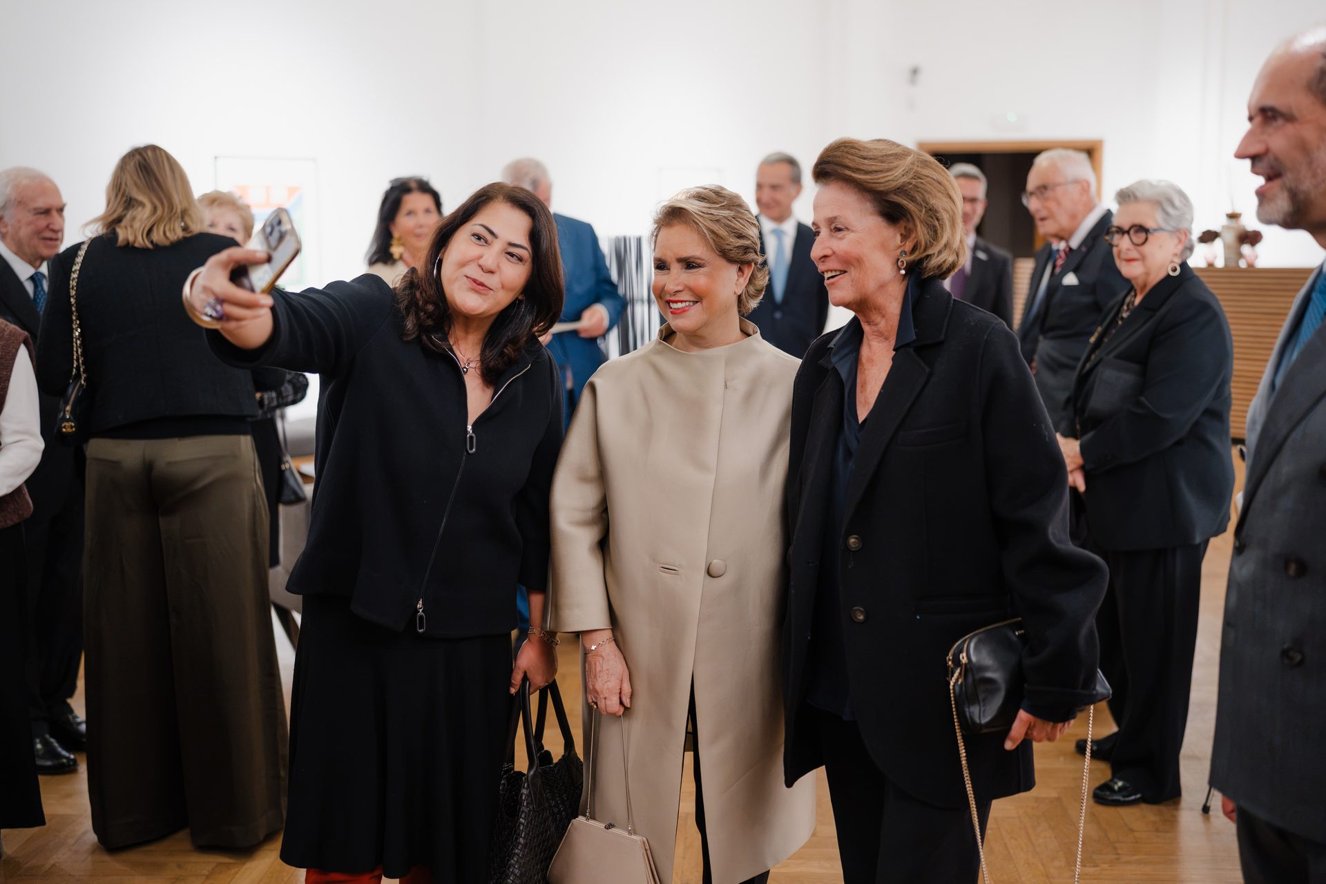 S.A.R. la Grande-Duchesse Maria Teresa accueillie avant la conférence au Bozar