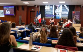 L’amphithéâtre Simone Veil de l’ENM pendant la table ronde Simply Survivors